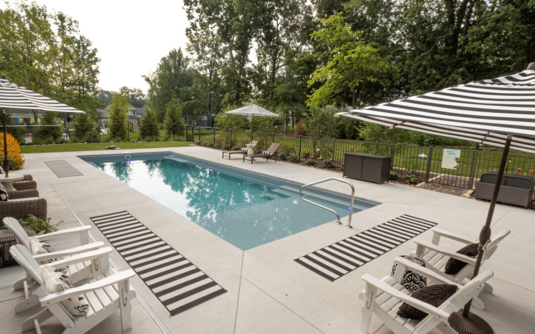 21 | Fiberglass Pool