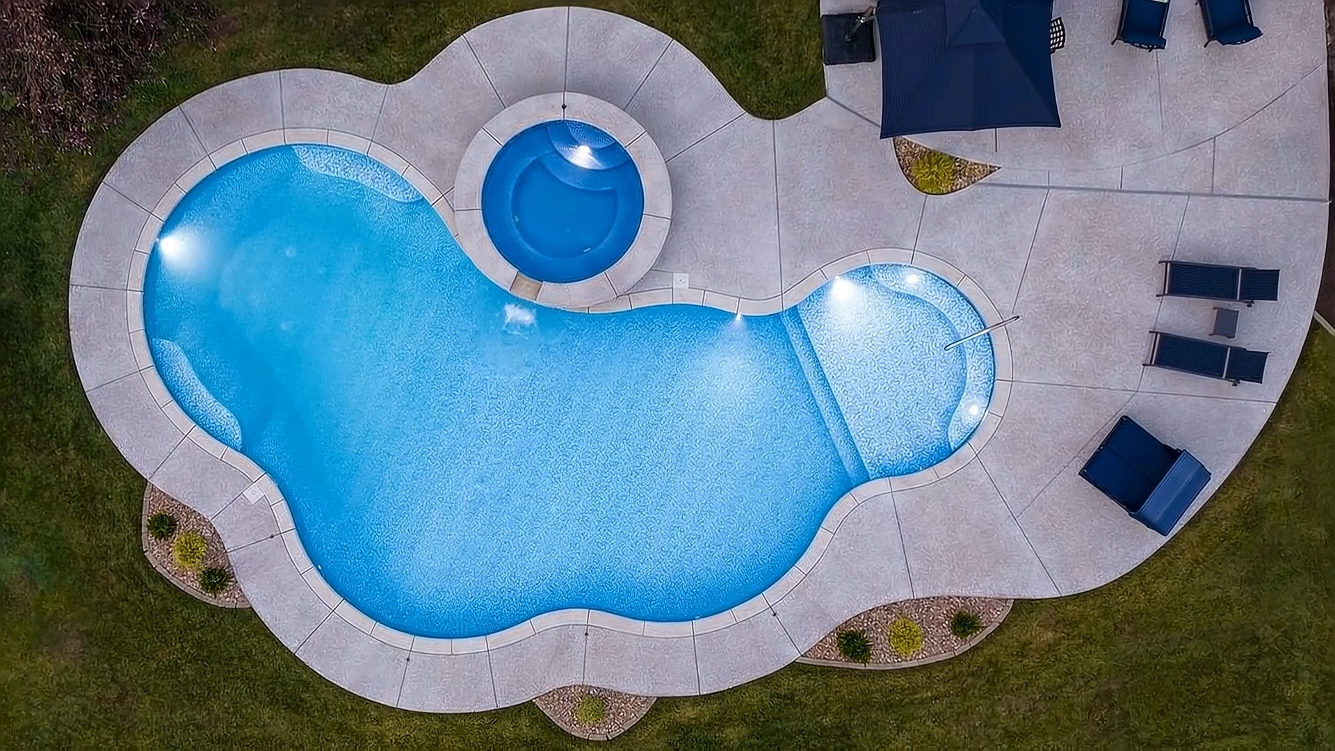 Prestice Pool In-Ground Pool Builder in St. Louis | Prestige Pools and Spas